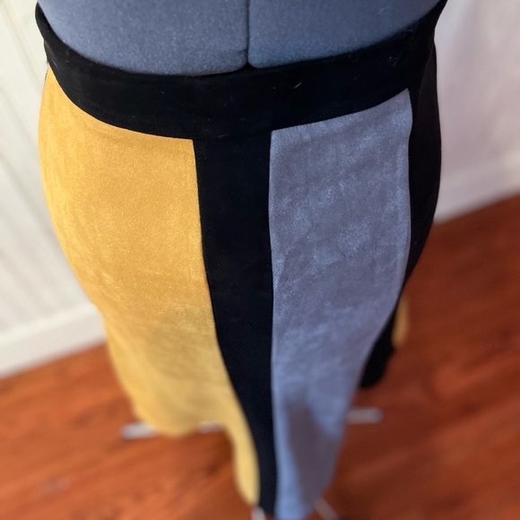 YAL midi skirt/ faux leather - Picture 10 of 10